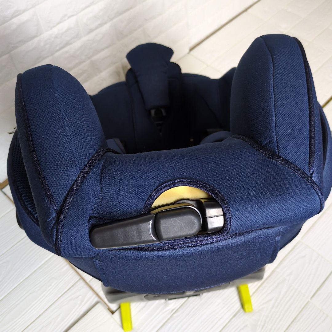 ◆極美品◆アップリカ　マモリラ ISOFIX チャイルドシート　ケープネイビー