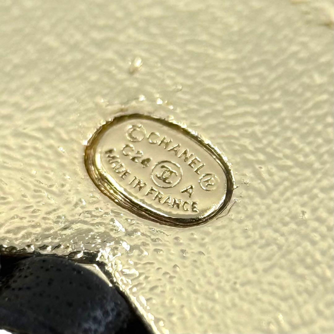 【極美品☆現行】シャネル　C24A 現行　ブローチ　レザー　星　ココマーク