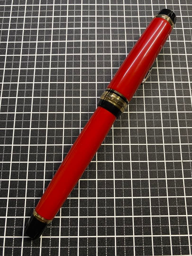 PILOT CUSTOM 845 朱　万年筆　字幅F