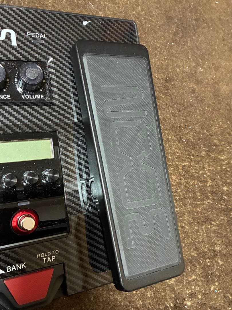 ZOOM G11 マルチエフェクター