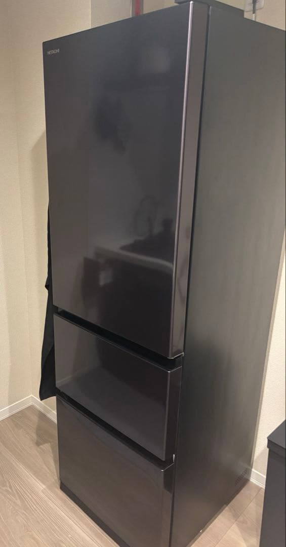 Hitachi 冷蔵庫 R-V32NV プリリアントブラック