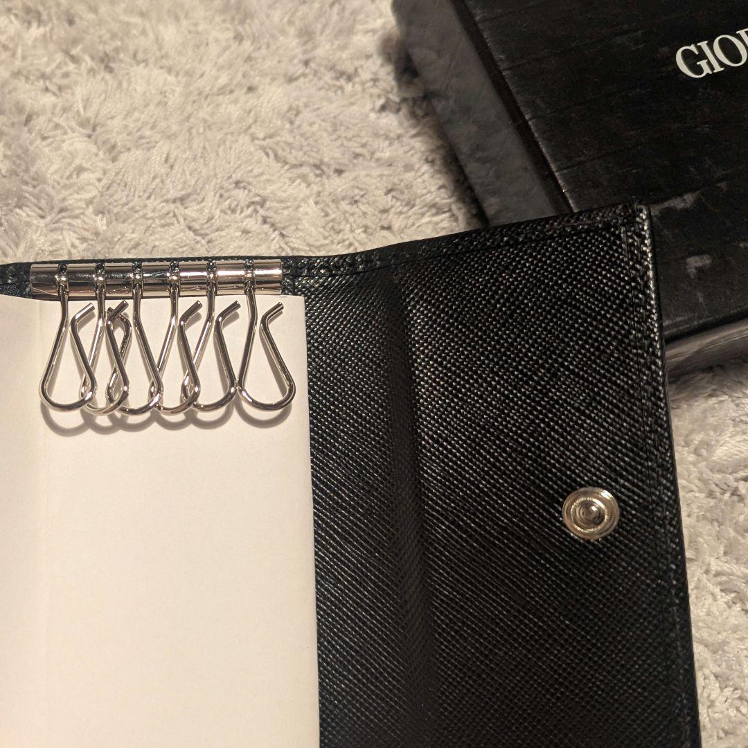 Giorgio Armani ブラックキーケース