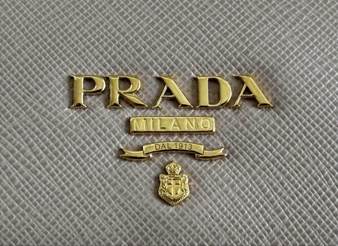 PRADA サフィアーノ 二つ折り財布 CIPRIA+FUOCO 正規品