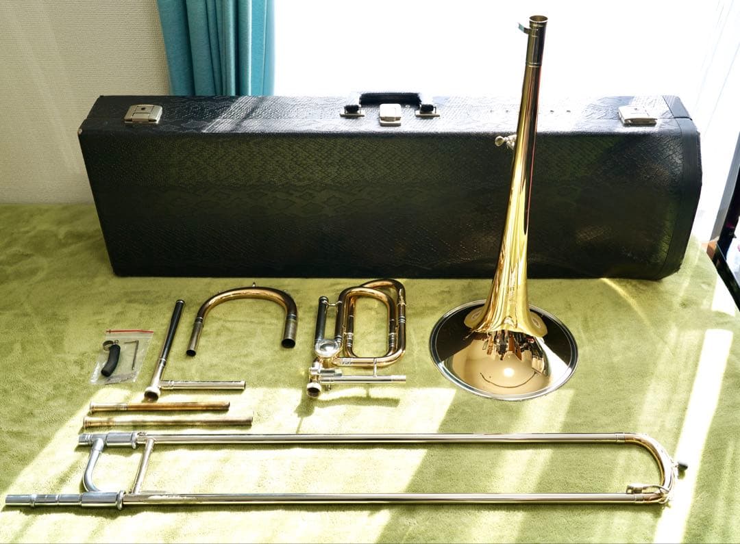 LÄTZSCH SL-210 Mod. Prof. Arndtテナートロンボーン