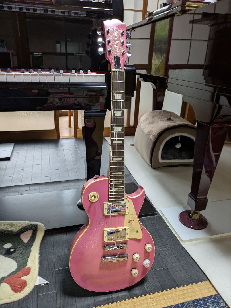 ジプシーローズ　ピンク レスポール　 エレキギター　ラメ入り　激レアギター