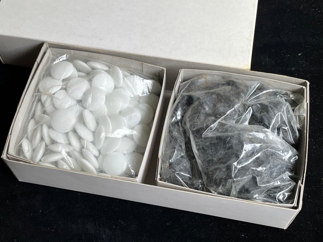 高級囲碁セット　碁盤　碁石　お手入れセット　未使用品　天然木