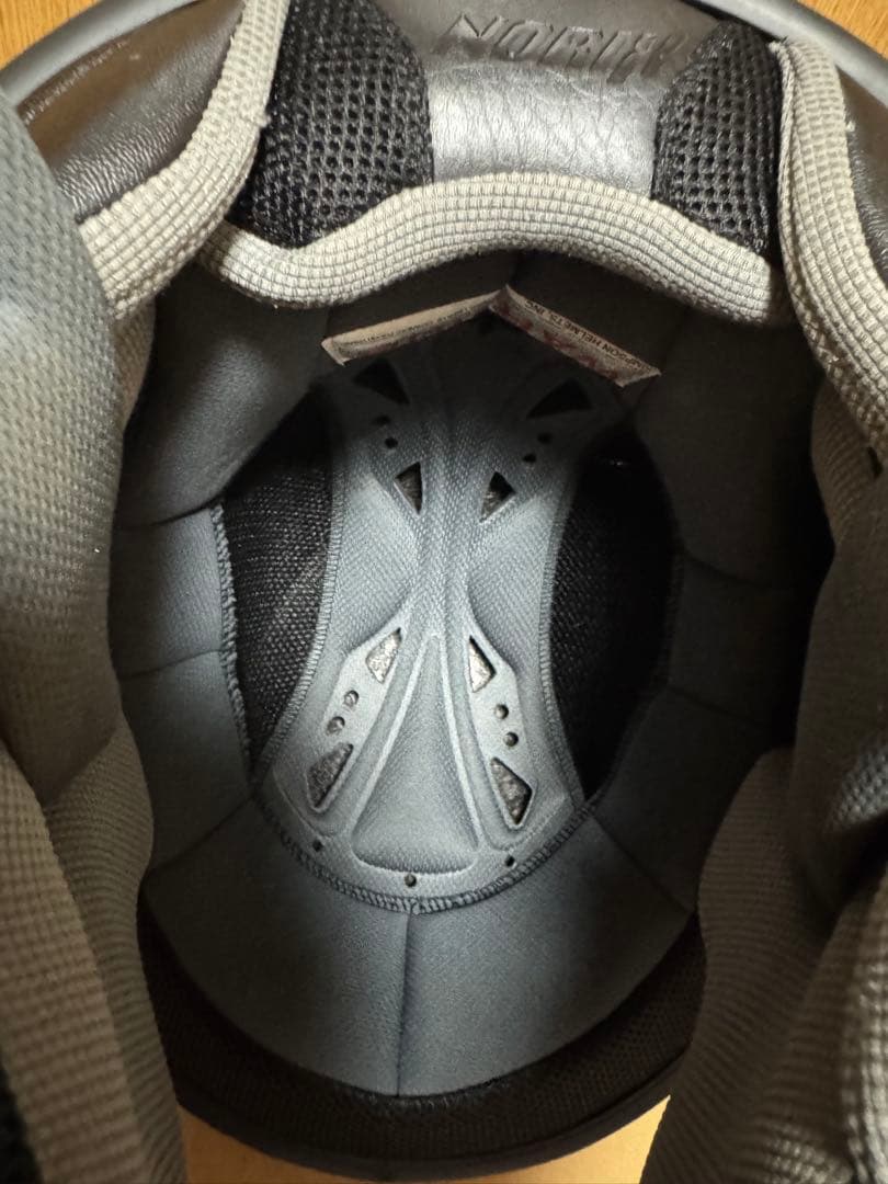 SIMPSON NORIX スーパーバンディット13ブラック 59cm SB13