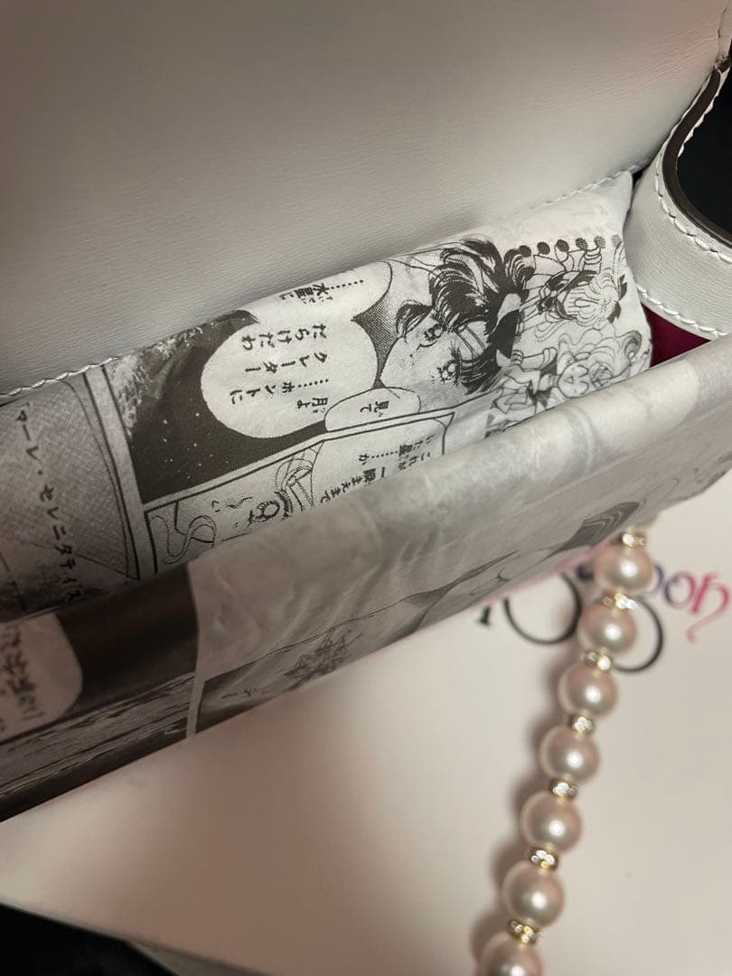 セーラームーン　JIMMY CHOO 原画　バッグ　ルナ　ジミーチュウ　コラボ