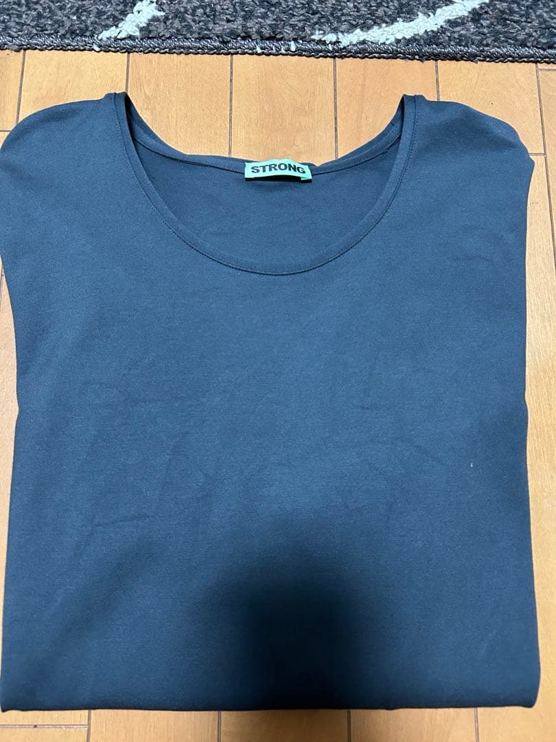 STRONG PACK TEE GREY Mサイズ　ours