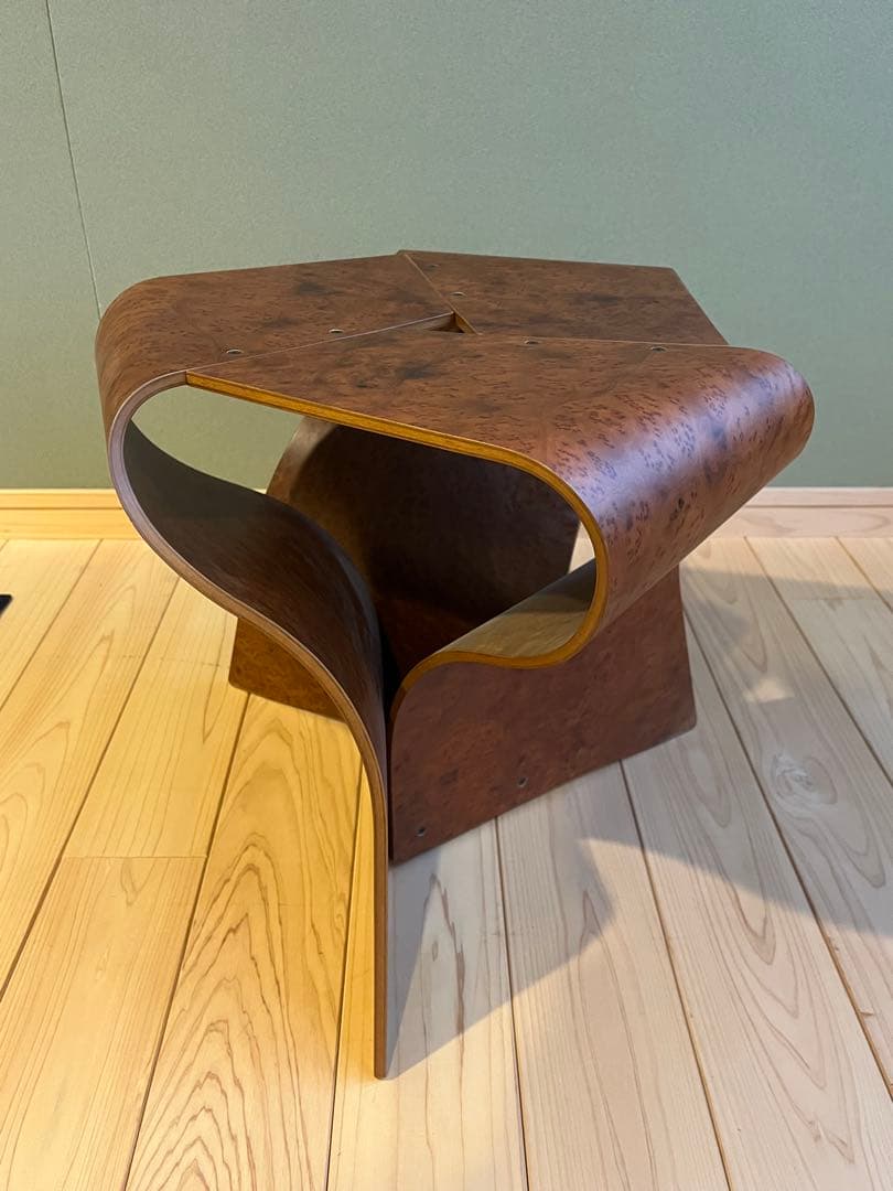 天童木工製スツール