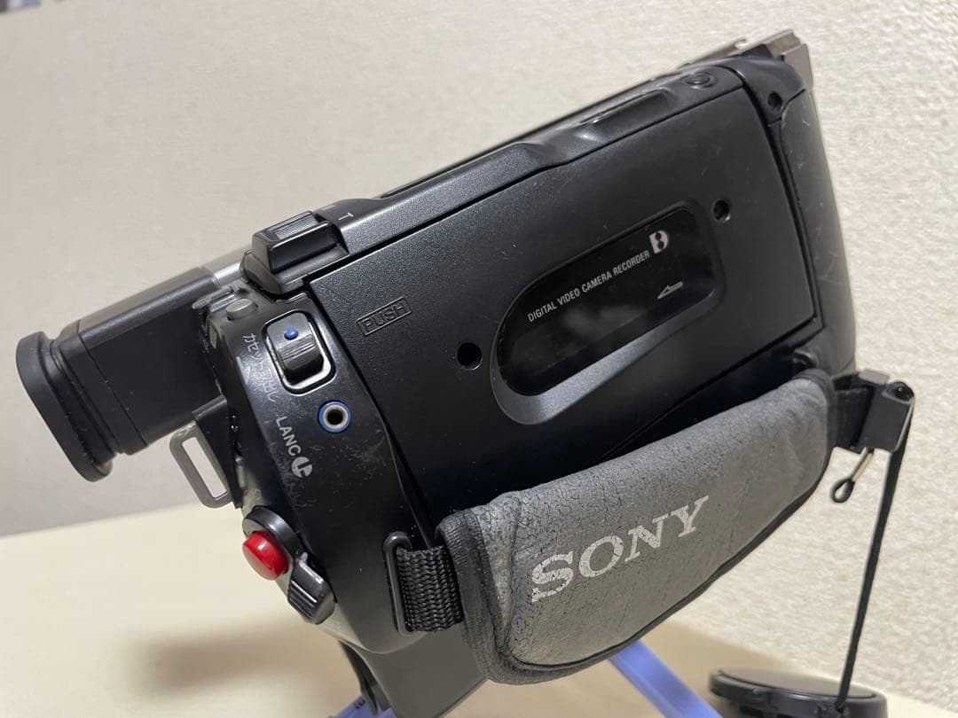 動作確認済　SONY ハンディカム　DCR-TRV310 修理品