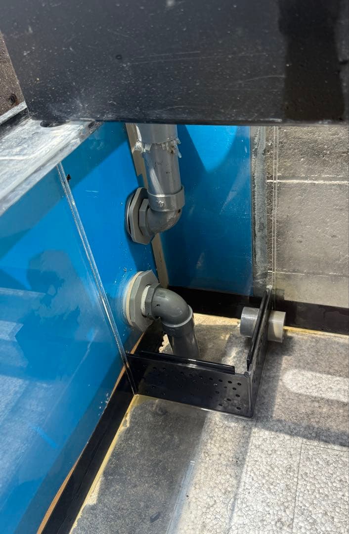 アクリル　大型水槽 2m倉庫保管中