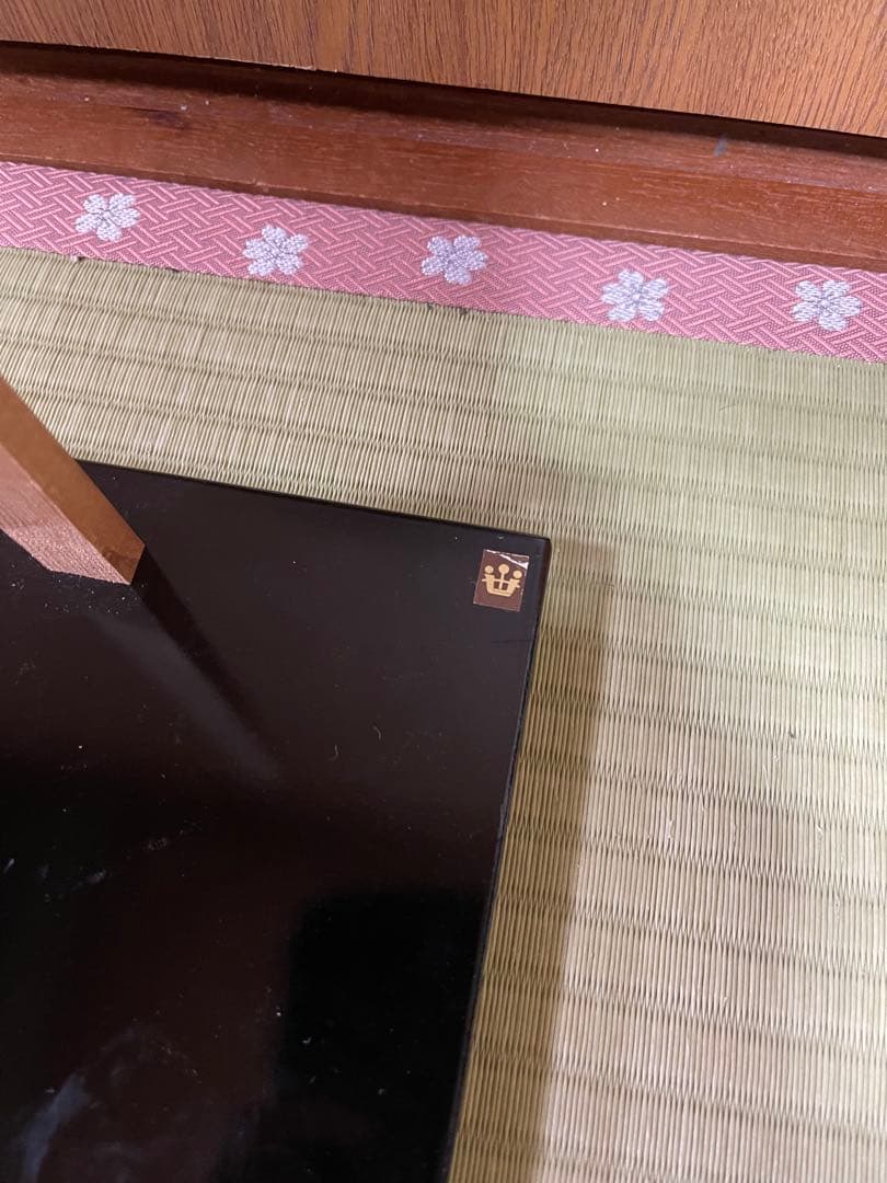 ほぼ新品⭐︎未使用　市松人形 女の子　節句　多色花柄着物 黒髪　日本　伝統工芸品