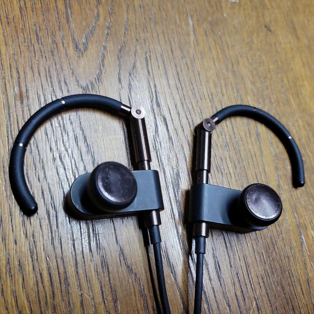 美品　箱付き　B&O EARSET ワイヤレスイヤホン