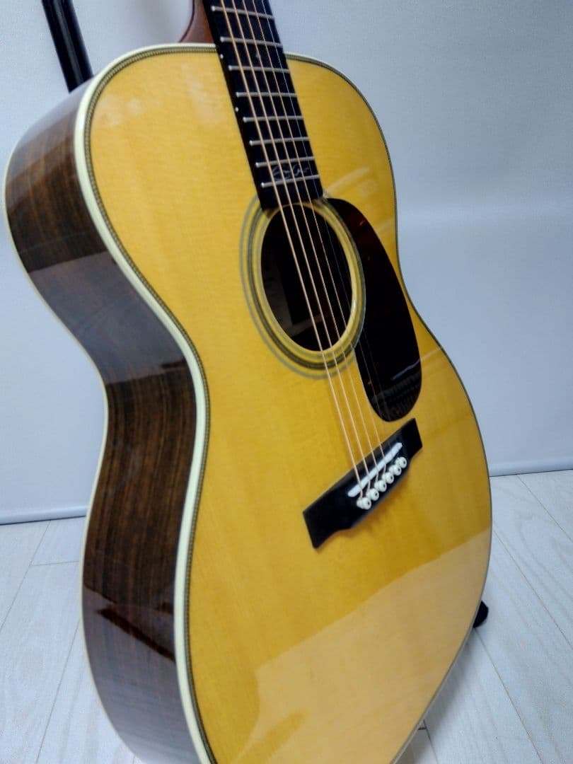 ギター Martin 000-28EC