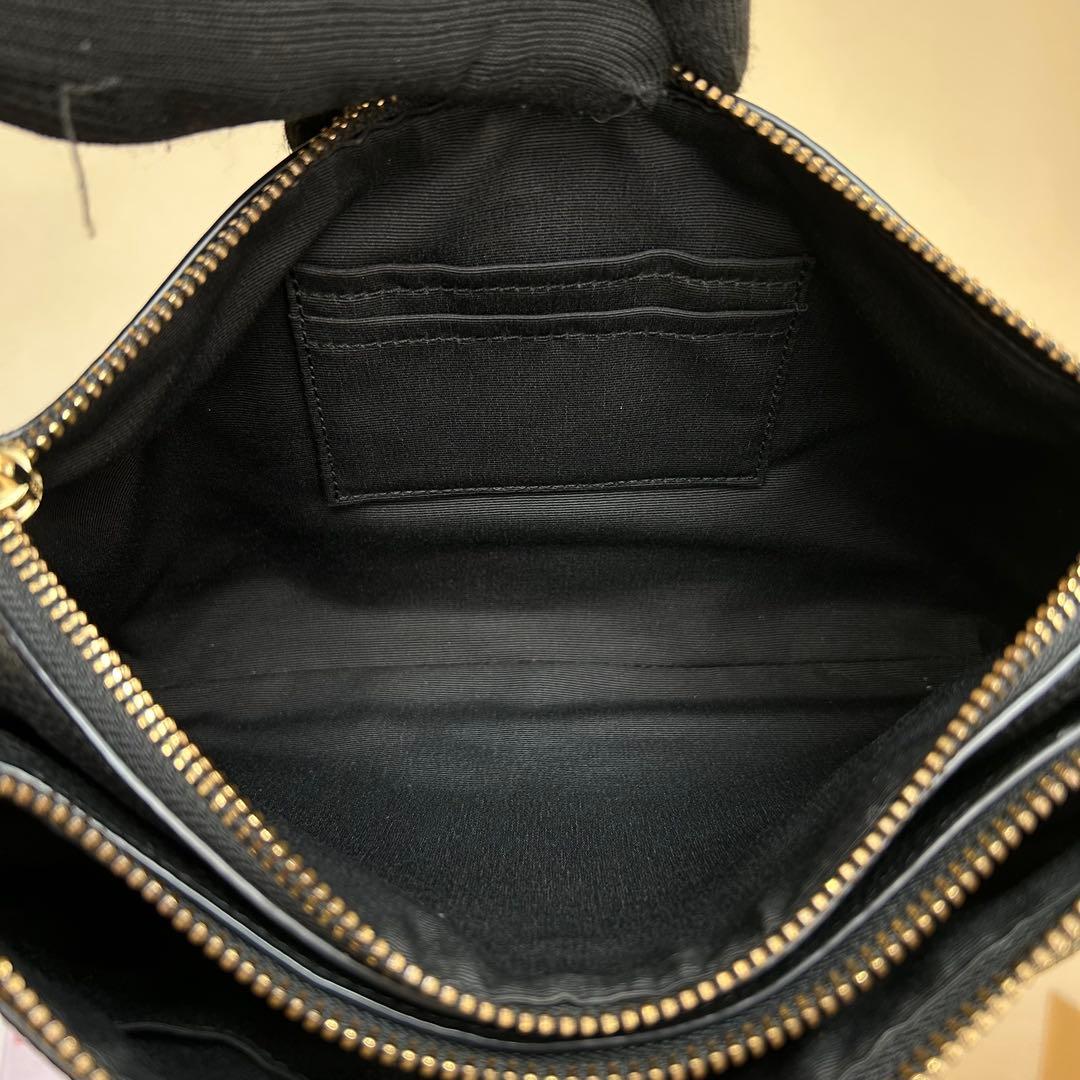 極美品　COACH　コーチ　ショルダーバッグ　二層　黒　レザー　ロゴ　斜め掛け◎