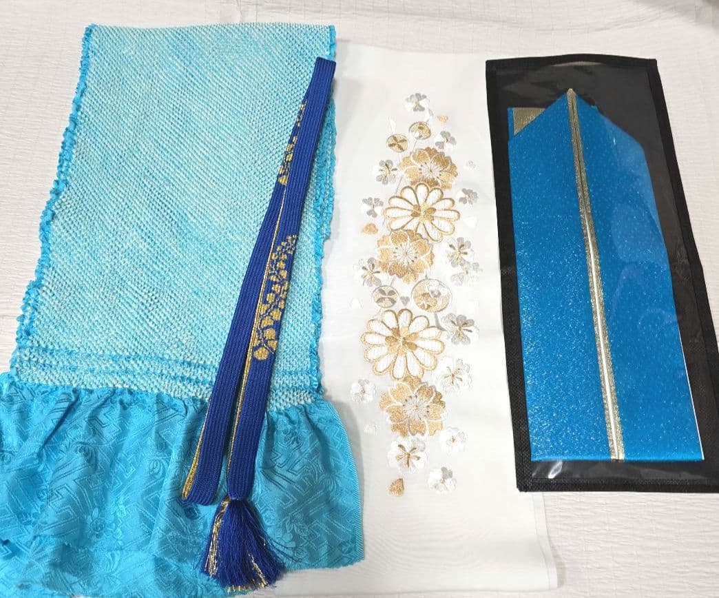 クリーム熨斗目振袖７点フルセット、成人式、前撮り、結婚式に