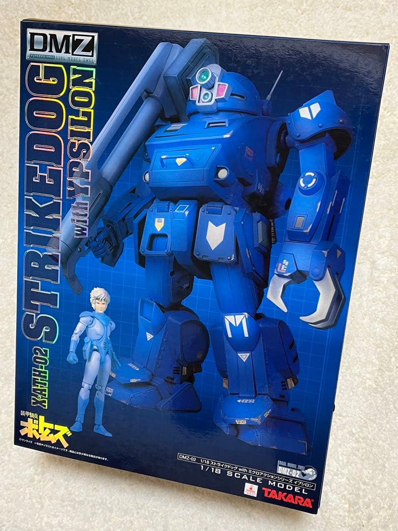 タカラDMZ ストライクドッグ 1/18スケール