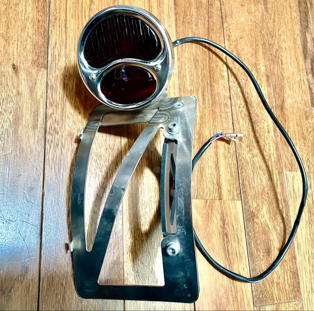 テールランプ　ナンバーサイドマウントキット　DUOLAMP　フォードモデル