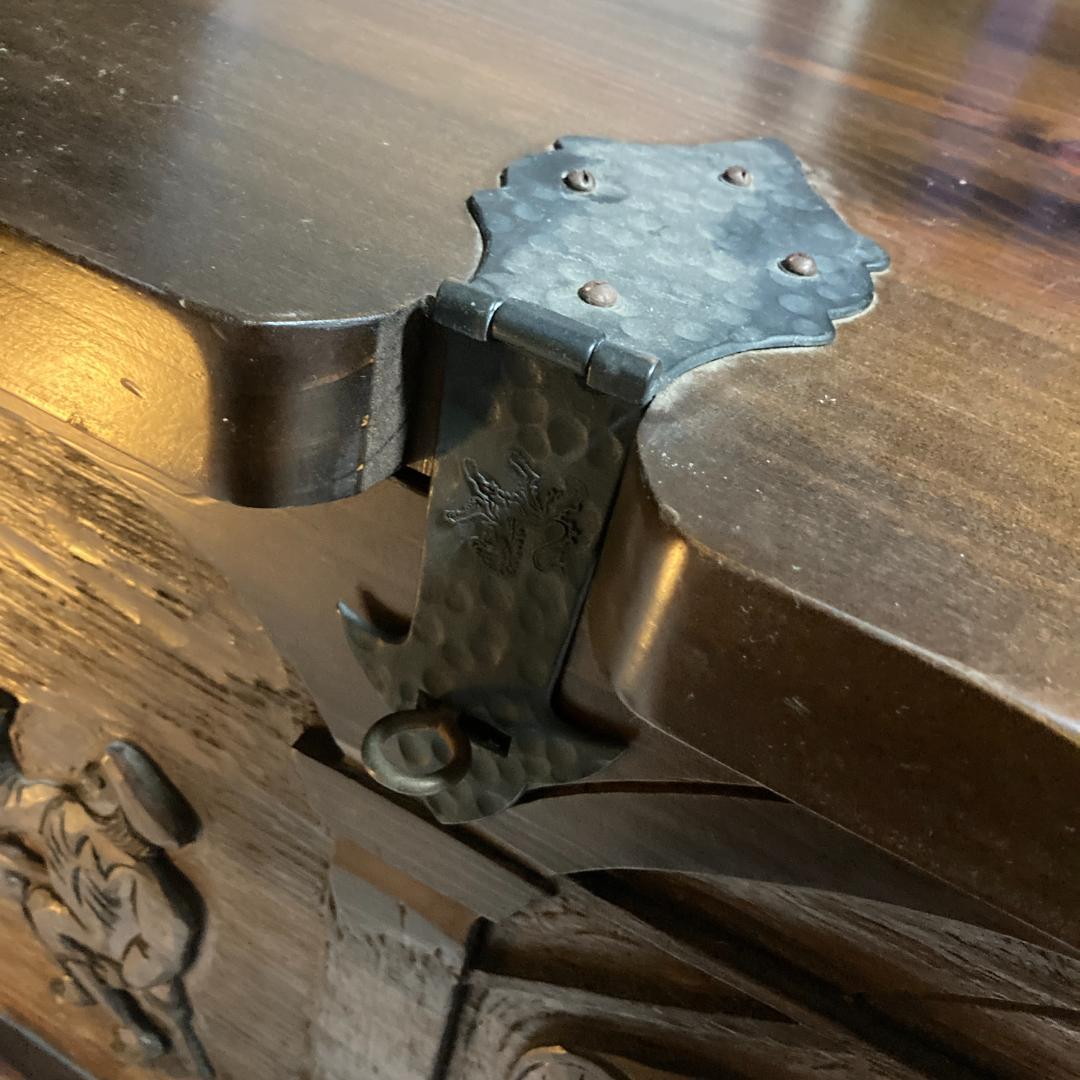 木製トランク　アンティーク調 ヴィンテージ トランクチェスト 宝箱　昭和レトロ