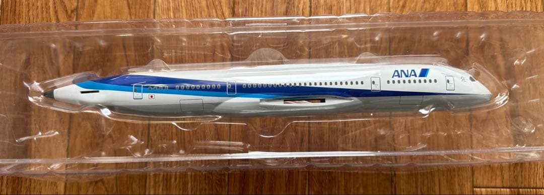 ANA ボーイングBoeing 787-8 スケール1/200 新品