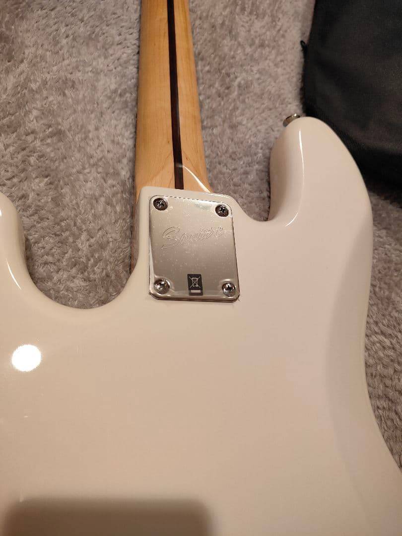 ベース Squier Vintage Modified 70's Jazz Bass