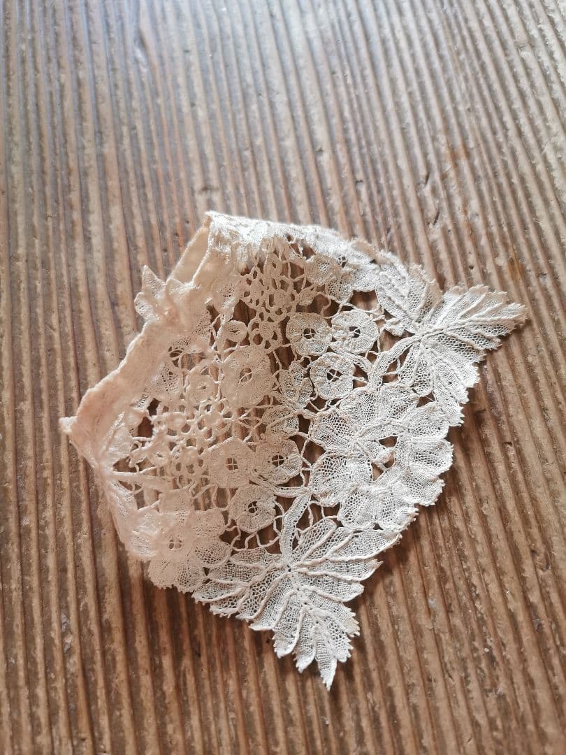 アンティーク ブリュッセルレース 付け襟 ポワンドローズ 胸飾り ジャボ タイ
