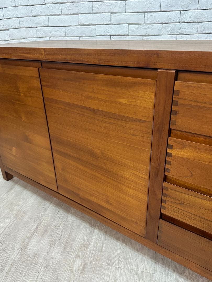 【東京都内23区配送無料】チーク材　サイドボード　キャビネット　チェスト　棚