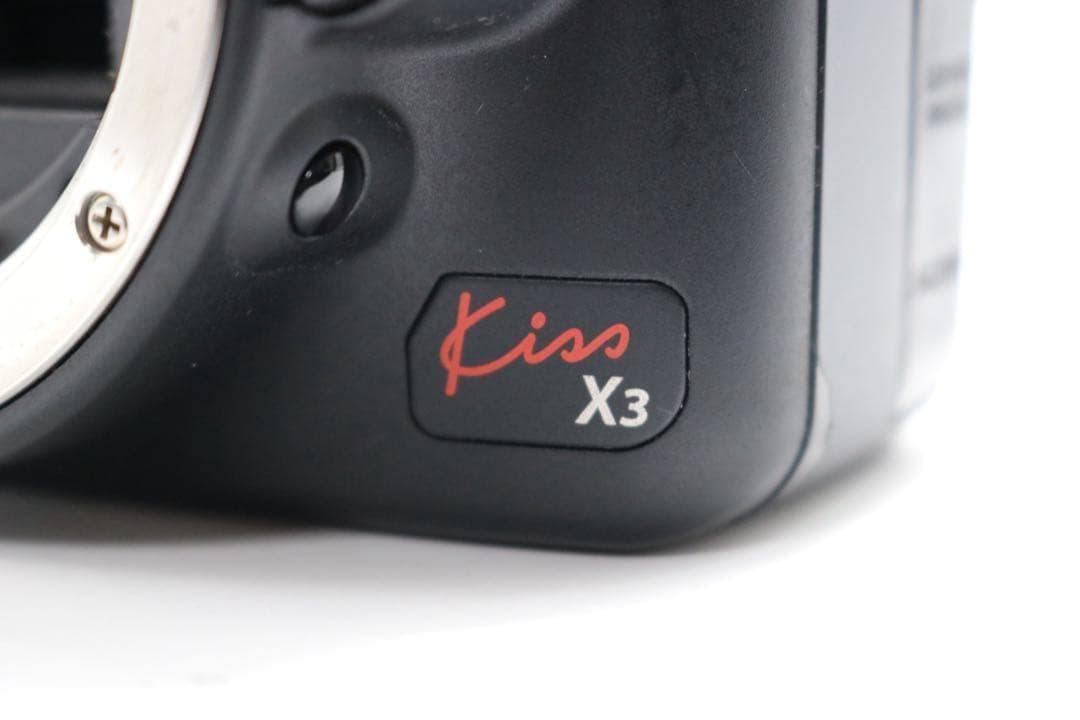 美品ですが少し訳あり 【Canon EOS Kiss X3 ダブルレンズセット】