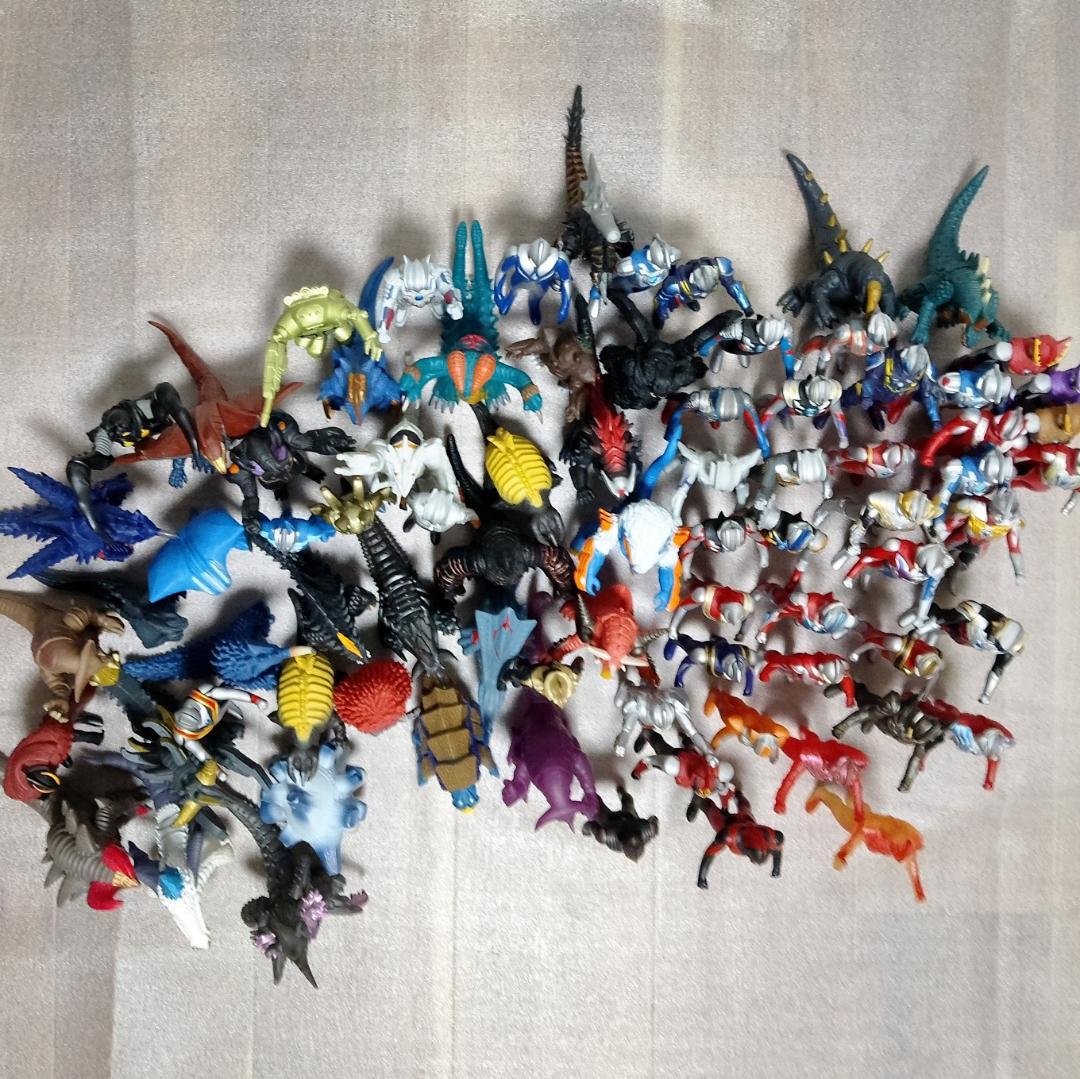 ウルトラマン怪獣まとめ売り　80個　フィギュア　ナース円盤　廃番　絶版　限定品