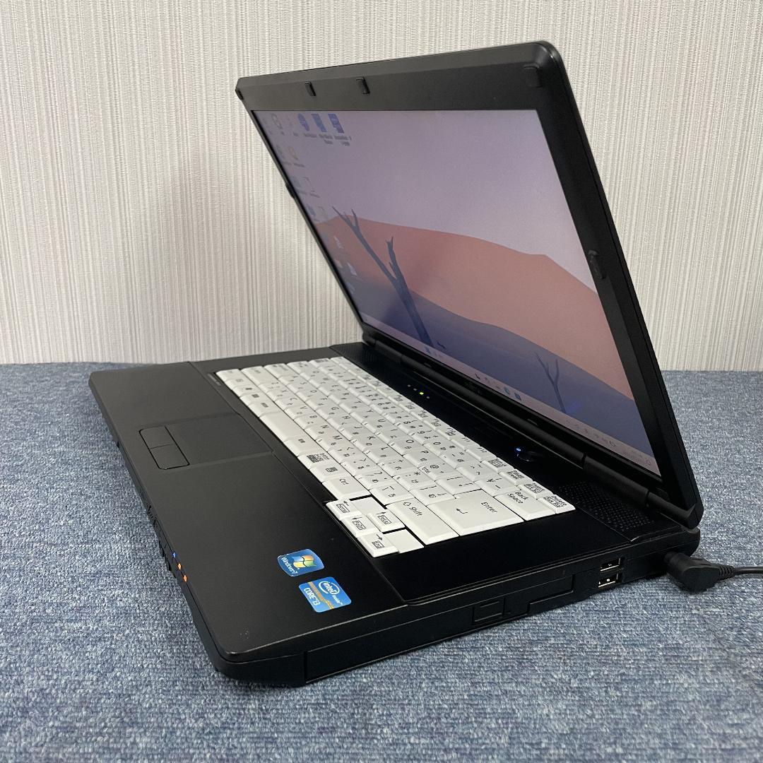 富士通　ノートパソコン　Windows11　オフィス付き　爆速SSD搭載