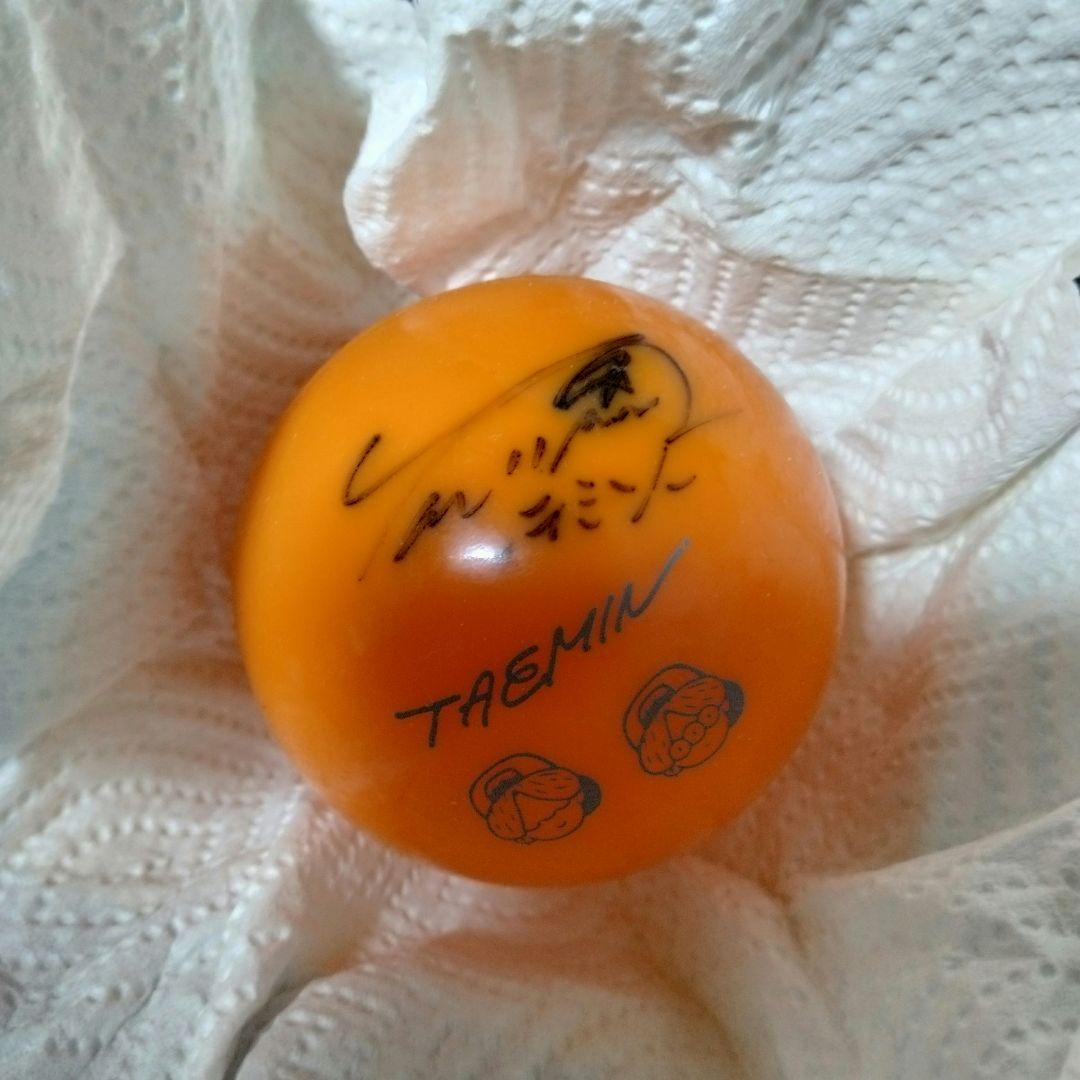 レア！　SHINee world　V テミン　直筆 サイン ボール カード