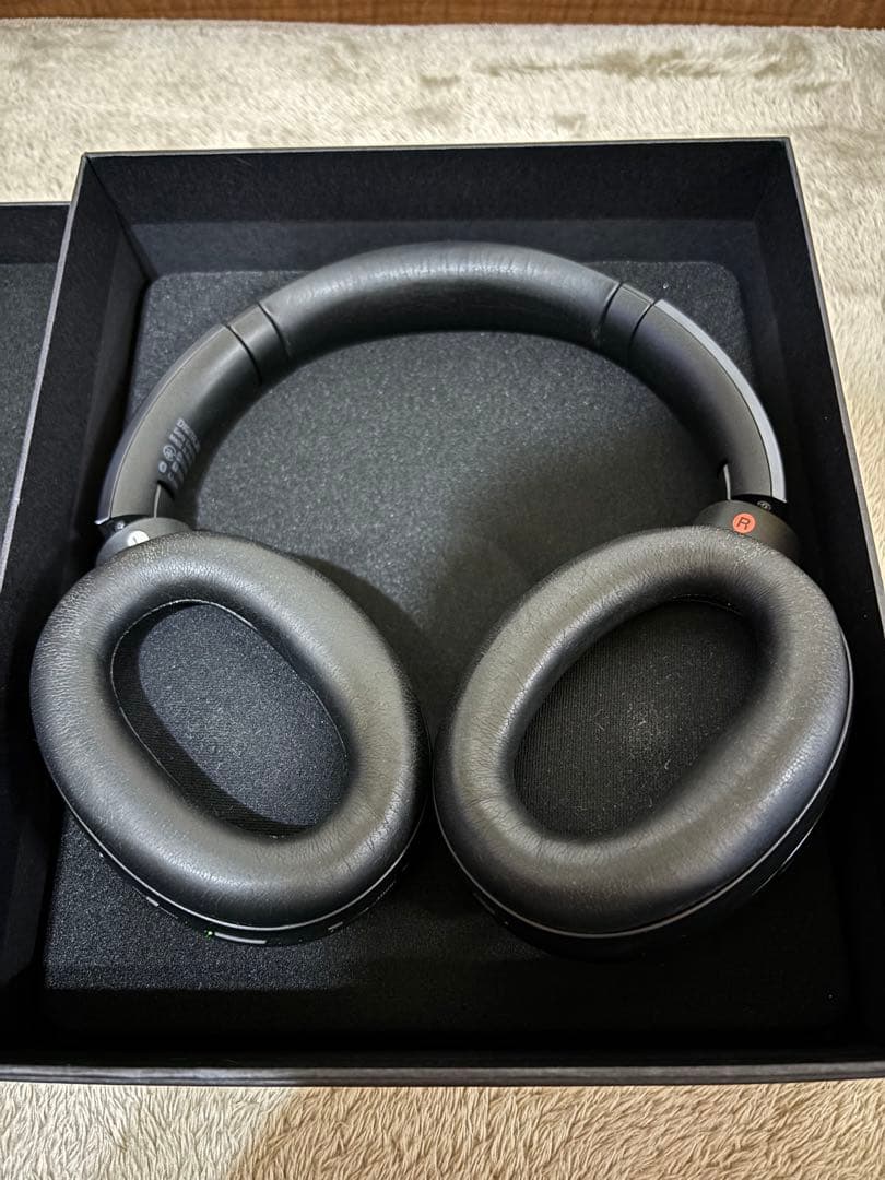 美品 動作品 SONY MDR-1000Xブラック