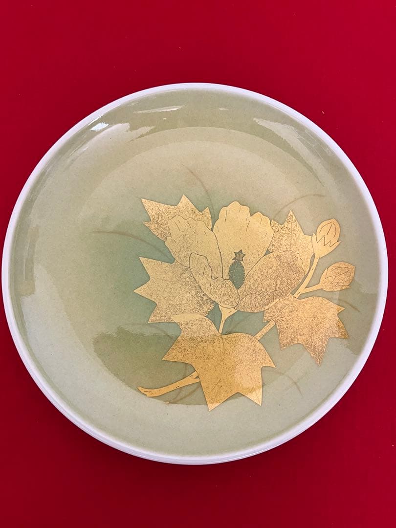 人間国宝 錦山窯三代 吉田美統『釉裏金彩 芙蓉文 飾皿』Y38