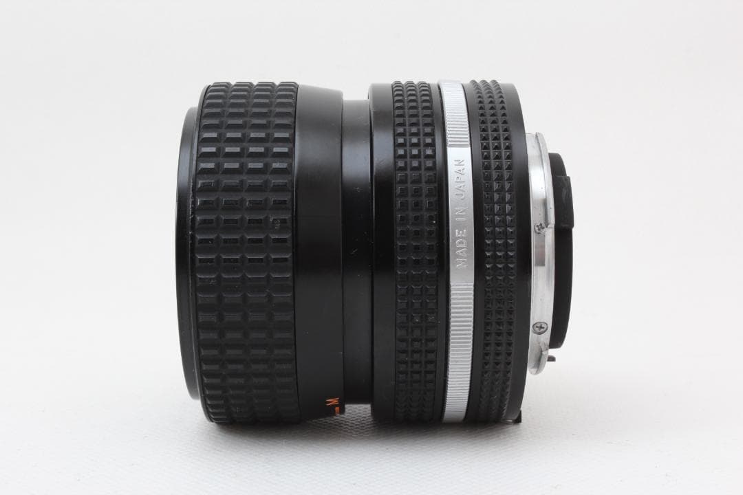 美品 Nikon Zoom-NIKKOR 35-70mm 3.3-4.5 Ai改