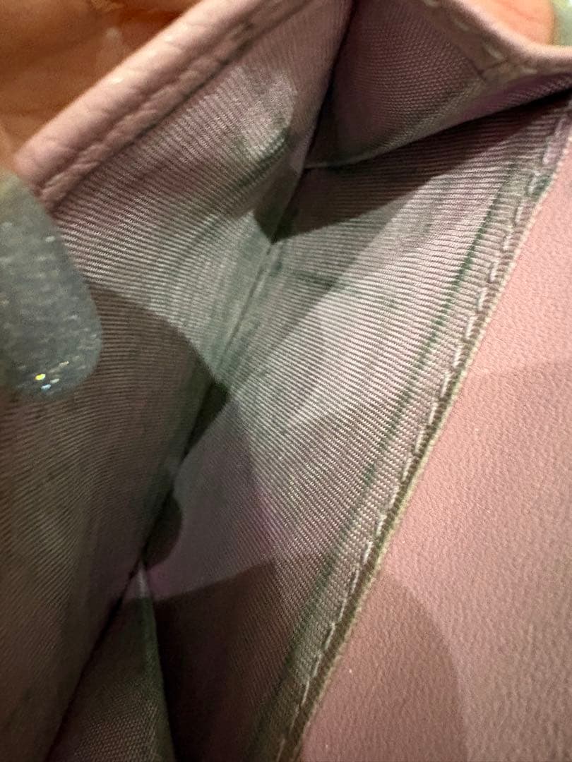 Dior ピンクレザー三つ折り財布