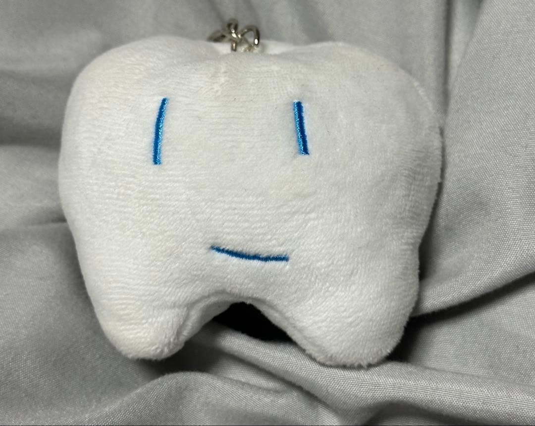 Ado はちゃん　マスコットキーホルダー　ぬいぐるみ