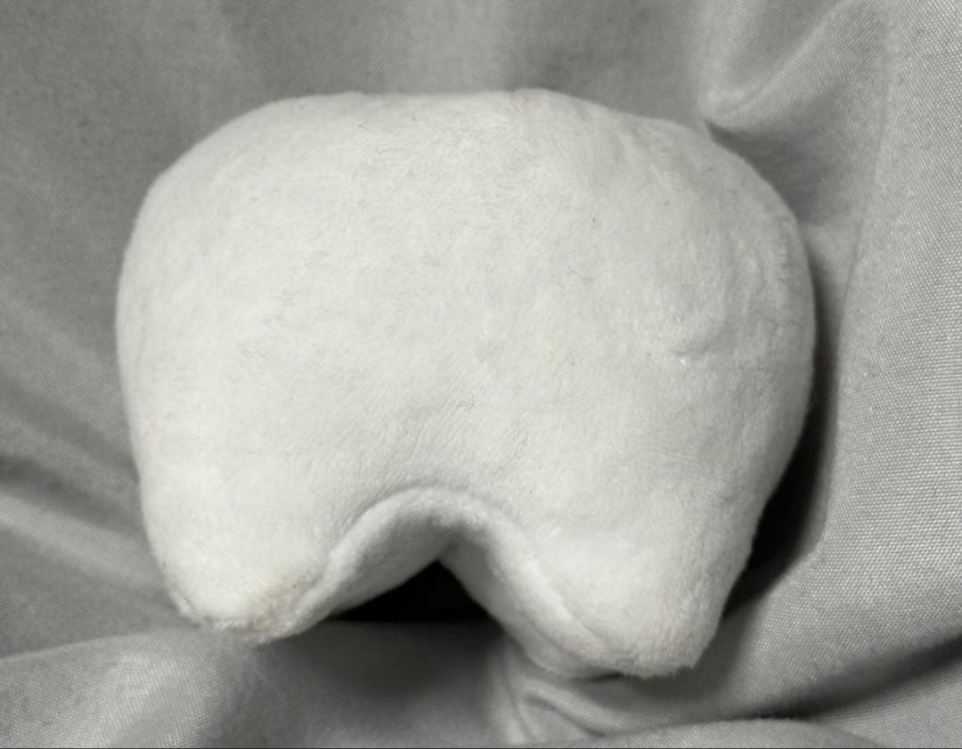 Ado はちゃん　マスコットキーホルダー　ぬいぐるみ