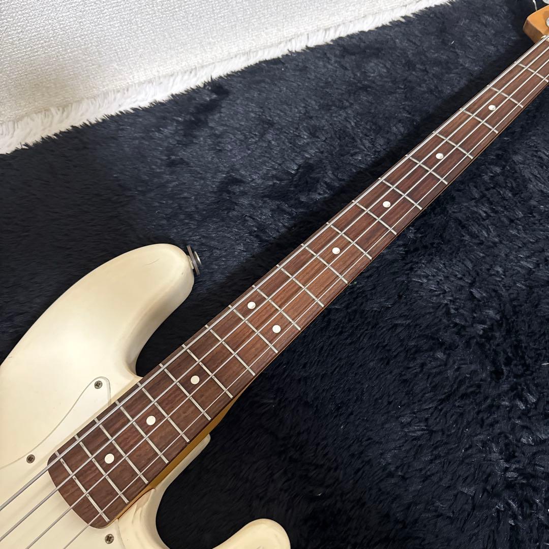Fender Mexco JAZZ BASS エレキベース ホワイト