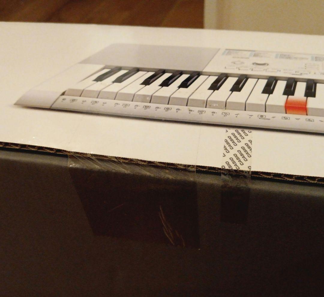 新品未開封品 CASIO 61標準鍵 光ナビゲーションキーボード LK-223