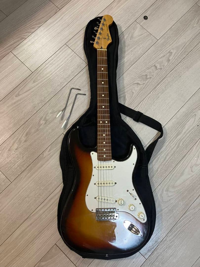 vintageのりしお様中古FENDER JAPANストラトキャスターフジゲン製