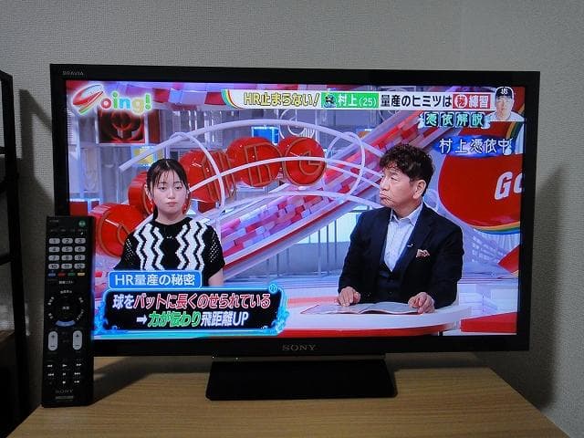美品・完動品　SONY 液晶テレビ KJ-24W450E 本体 リモコン付属