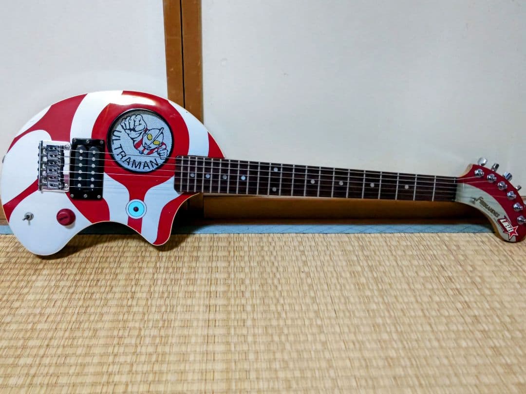 フェルナンデスZO-3 ウルトラマンギター 《希少》