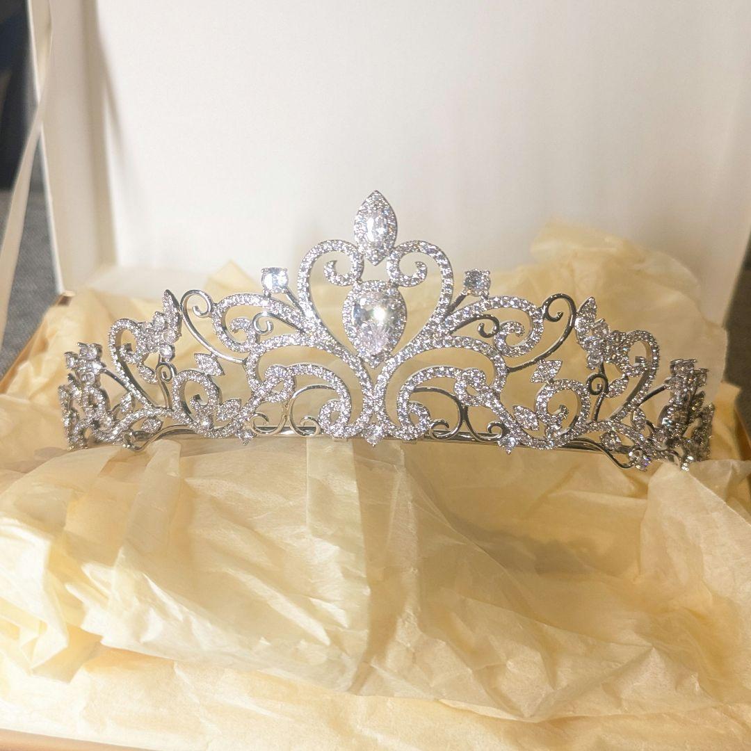 STELLA BRIDAL ティアラ、ネックレス、イヤリング3点セット