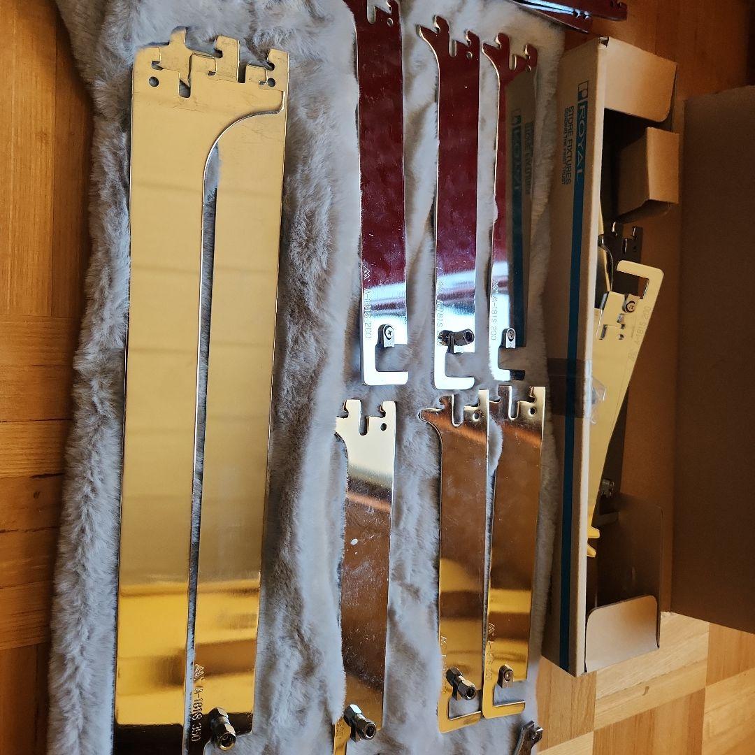 棚受け・フェイスアウトハンガー