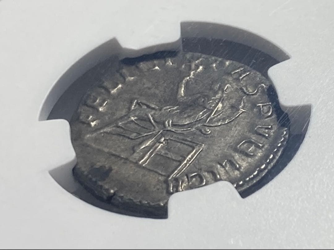 【鑑定済・美品】古代ローマ帝国サロニナ 銀貨（AD 254–268）NGC認定