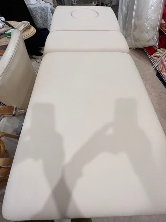 フォンタナ　エステ　マッサージベッド　美品