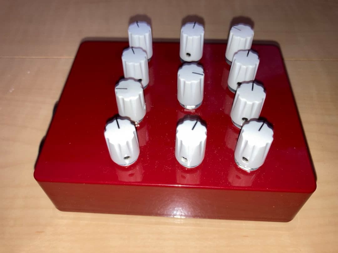 HROPAN MK3 ハーシュ英国のハンドメイドノイズマシン（特注カラーRed）