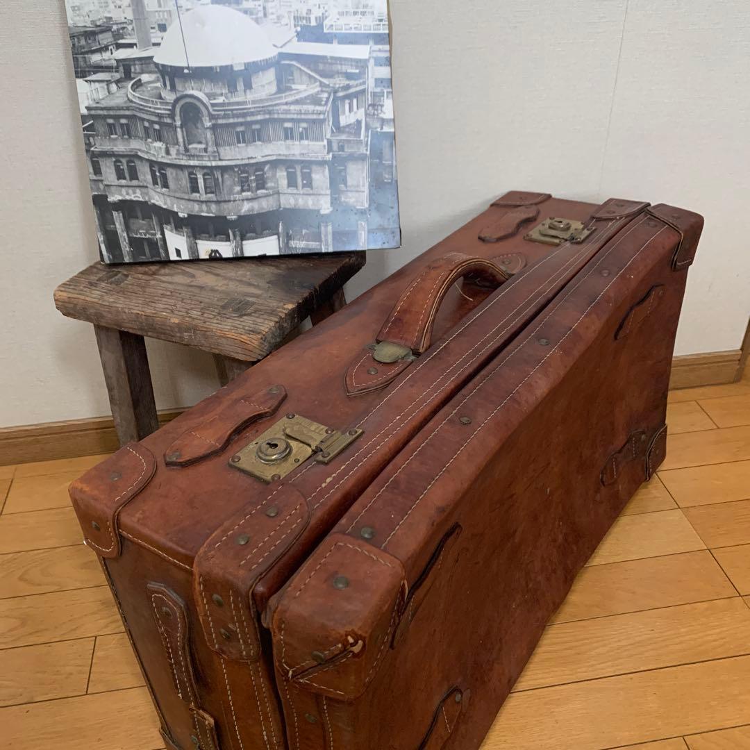 アンティーク/革トランク/重厚/収納ケース/ヴィンテージ/オブジェ/本日限定価格