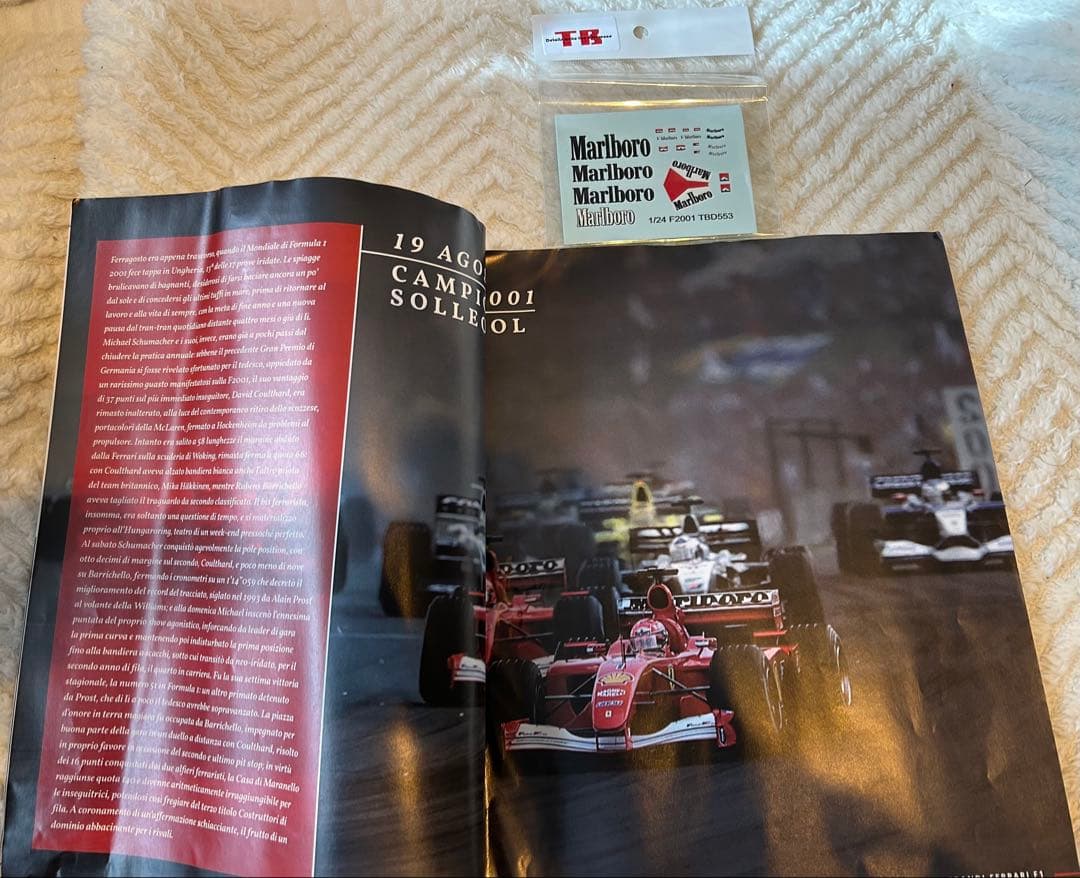 おまけ付き　ビッグスケールF1コレクション　フェラーリF2001 シューマッハ